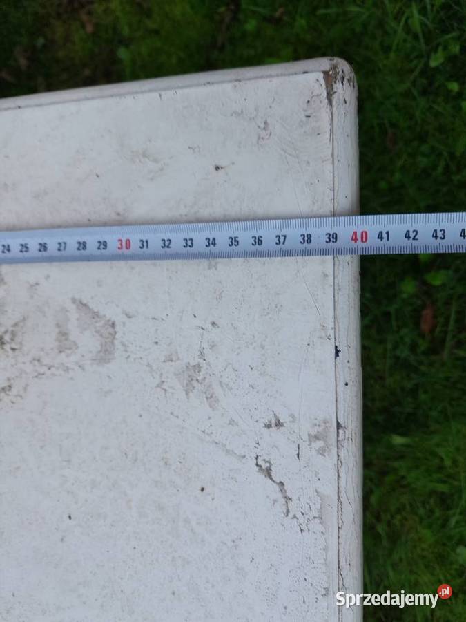 Stary zabytkpwy stolik do renowacji retro śląskie Dąbrowa Górnicza