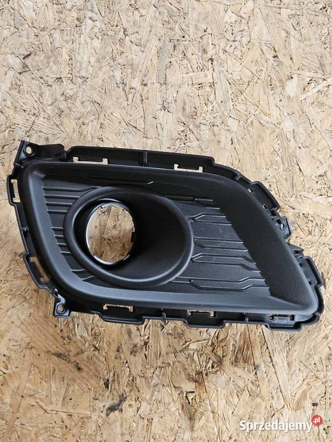 KRATKA HALOGENU ZDERZAKA KIA CEED 865631H720 Pozostałe