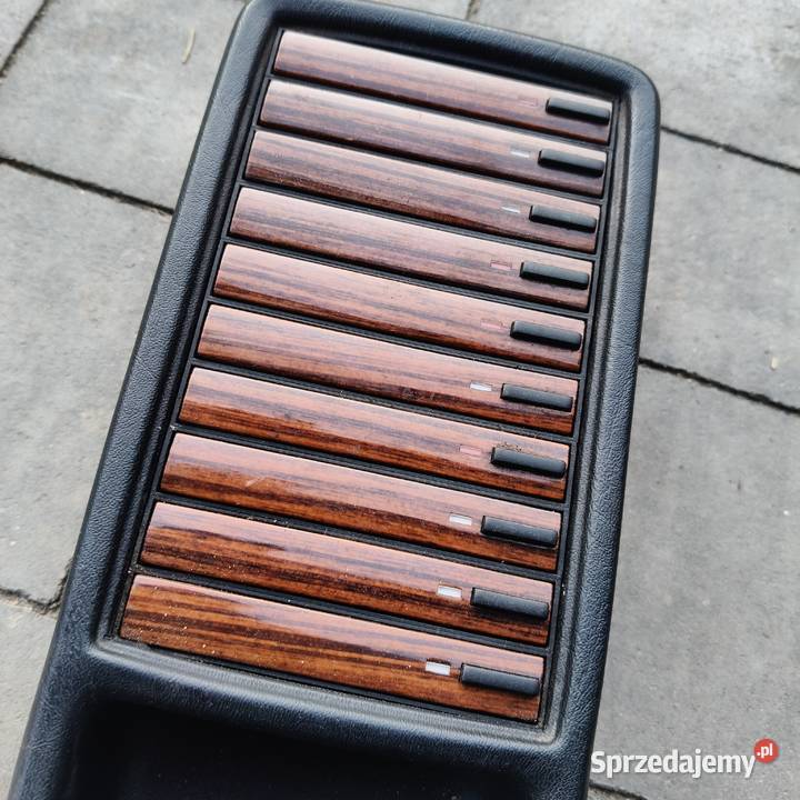 Schowek na kasety Mercedes w124 Wyposażenie wnętrza Kielce