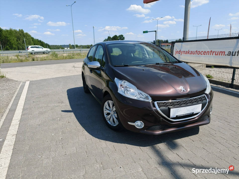 Peugeot 208 ładny Peugeot 208 I 20122019 aluminiowe felgi Lipówki