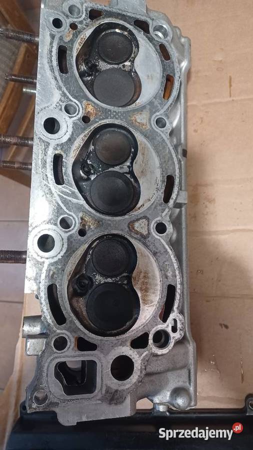 Toyota 4runner V6 30l glowica silnika Rakoniewice