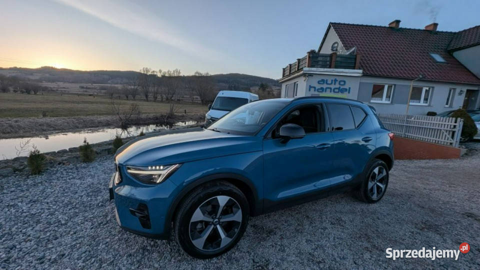 Volvo XC 40 Panoramadach kamera Navi Google 17770km Kamienna Góra