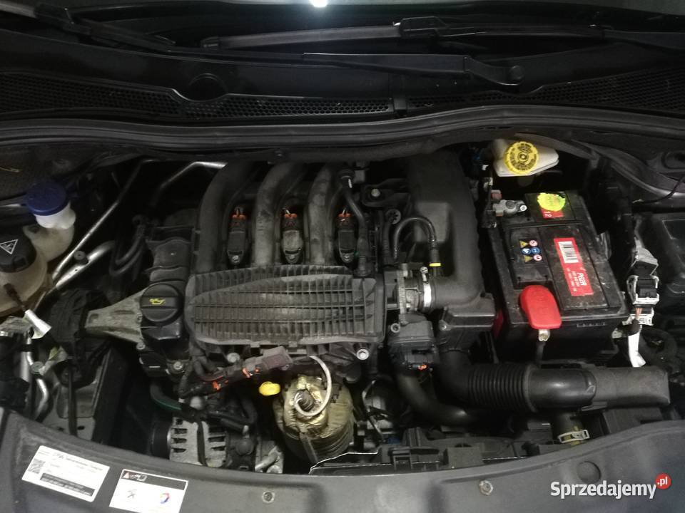 Peugeot 208 12 Etylina 2017 r Września