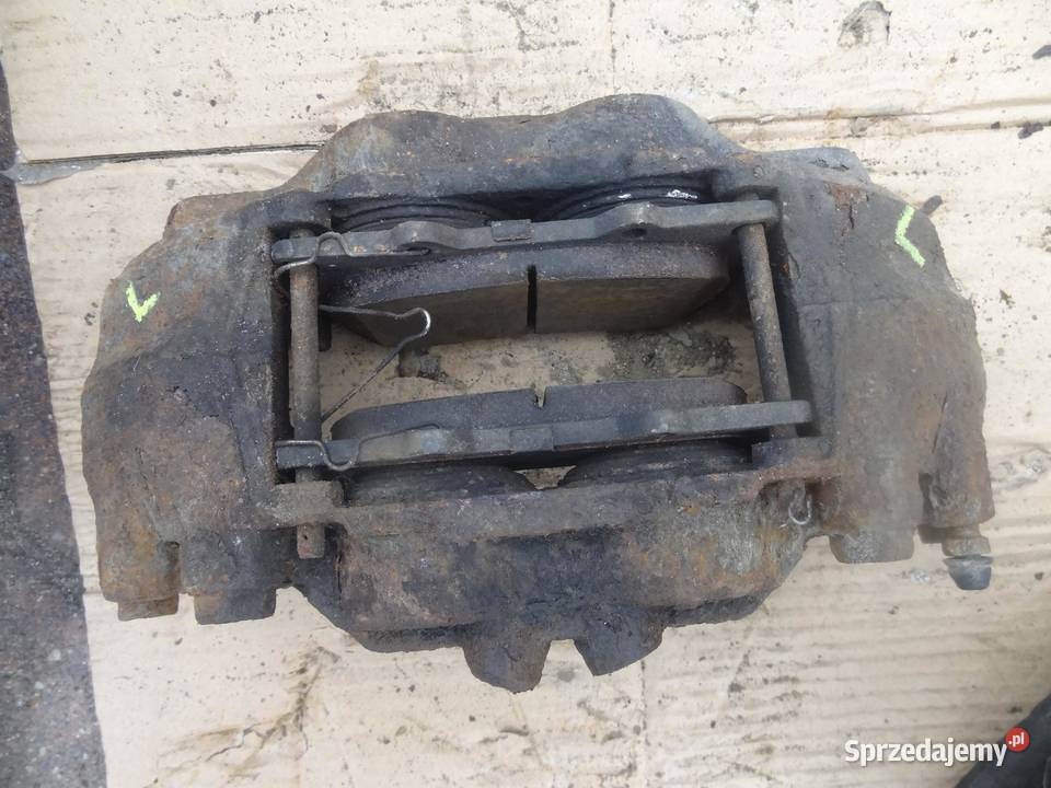 ZACISK HAMULCOWY LEWY TOYOTA HILUX VIII 24 D wielkopolskie sprzedam