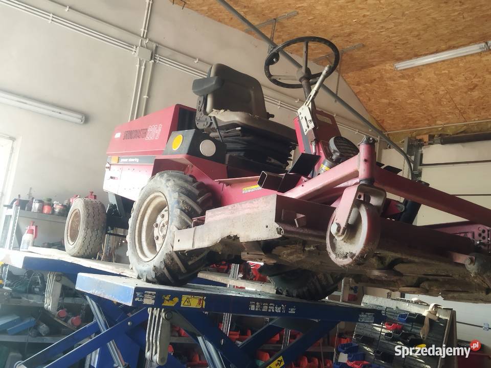 Toro groundmaster 220d