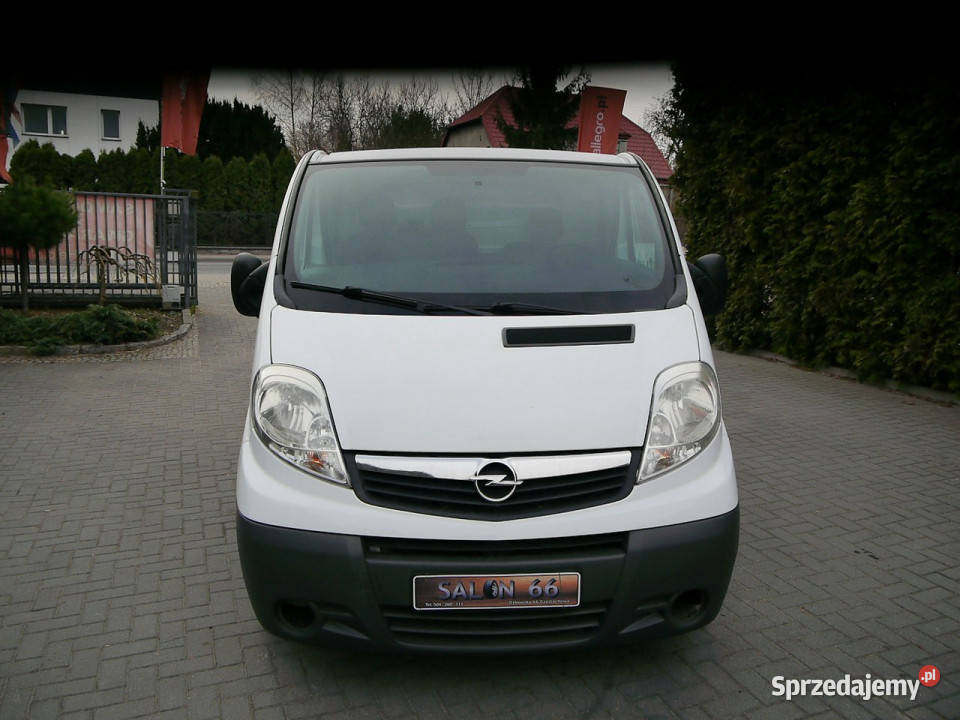 Opel Vivaro 25d Klima Stan b bez rdzy i korozji diesel śląskie sprzedam