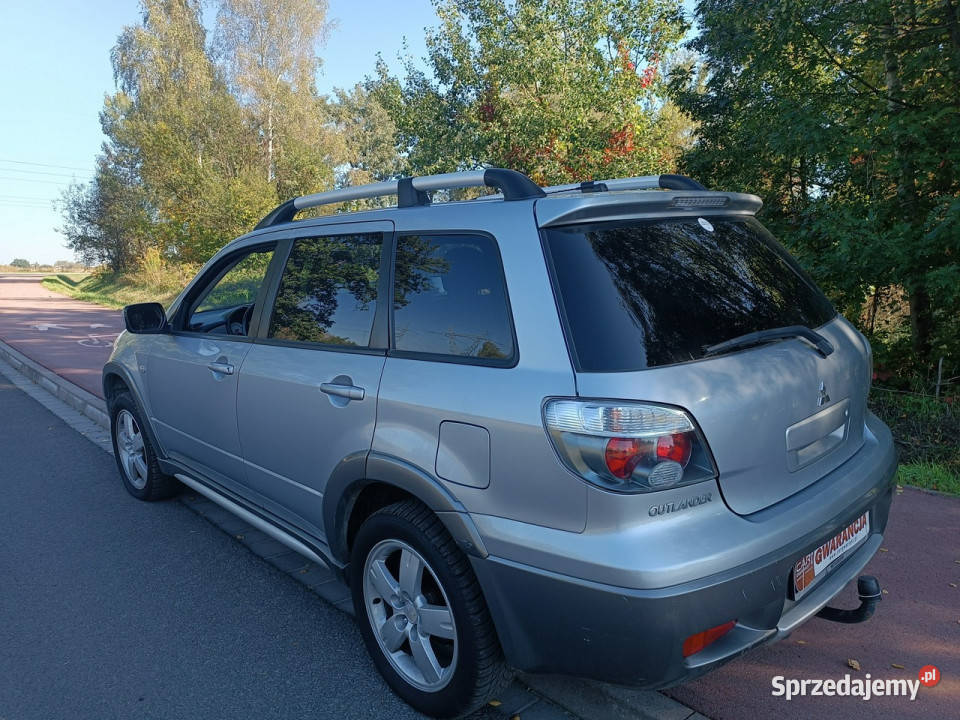 Mitsubishi Outlander Mitsubishi Outlander 4X4 napęd 4x4