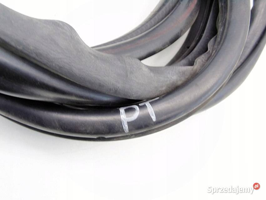 Uszczelka wnęki drzwi prawy tył Nissan Almera