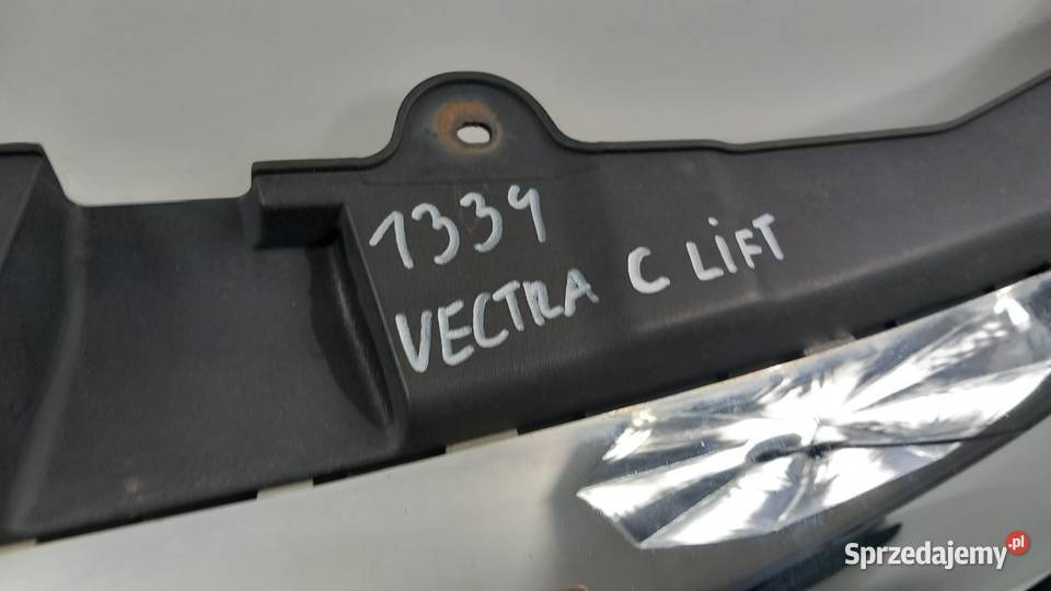 OPEL VECTRA C LIFT ATRAPA GRILL STELAŻ wielkopolskie