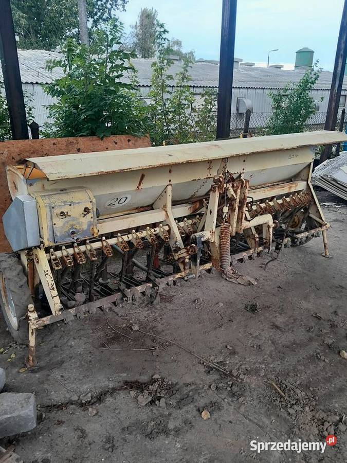 Sprzedam siewnik saxonia a201 nieuszkodzony Siewniki i sadzarki wielkopolskie Murowana Goślina