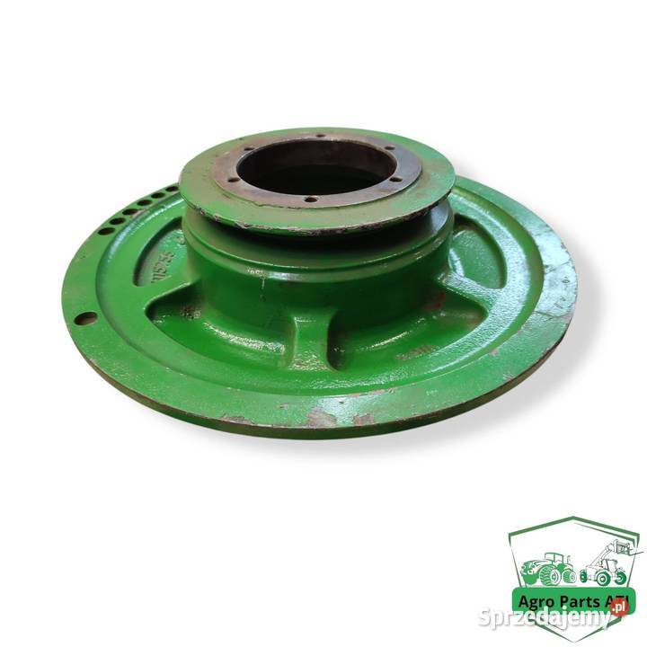 Półkrążek wału H115755 John Deere W660 oryginał podlaskie Ciechanowiec