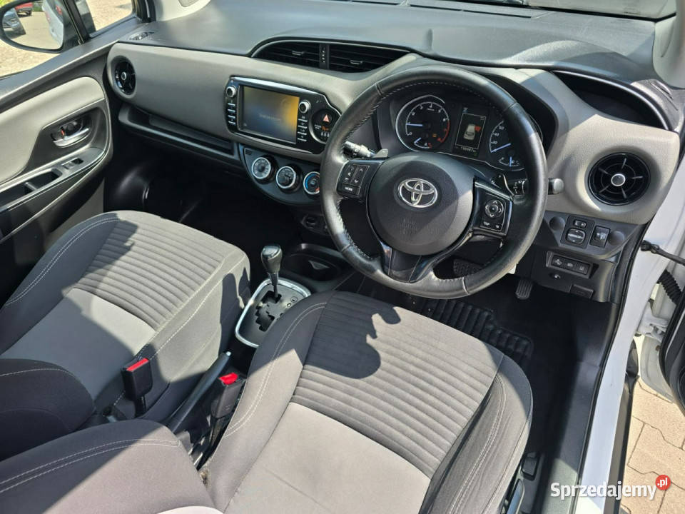 Toyota Yaris III 20112019 Warszawa sprzedam