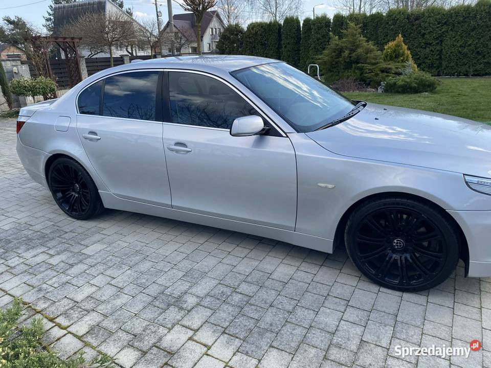 BMW Seria 5 E60E61 30 E60 30 diesel ŻELIWO manualna świętokrzyskie Sandomierz
