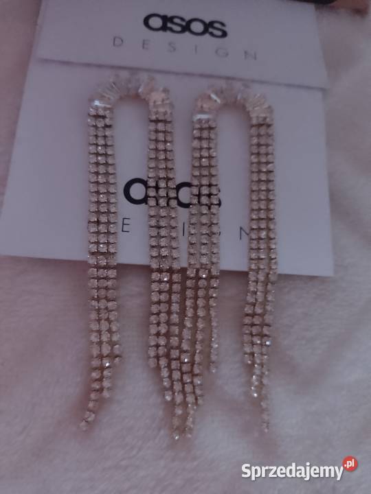 ASOS Długie bogato zdobione kolczyki z Londynu Dla kobiet Kraków