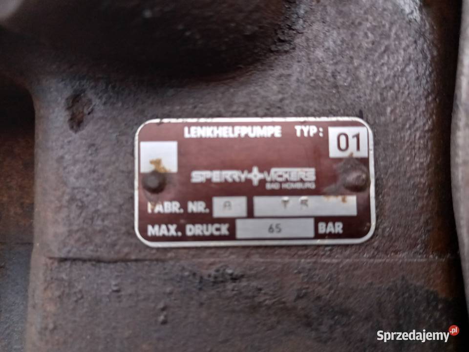 Mercedes W 108 W 109 W 111 pompa wspomagania Pompy wspomagania Bukownica sprzedam