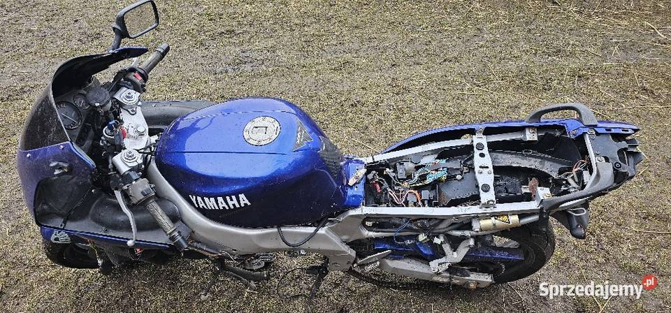 Yamaha YZF 600 Thundercat całość części łańcuch mazowieckie Kroczów Mniejszy