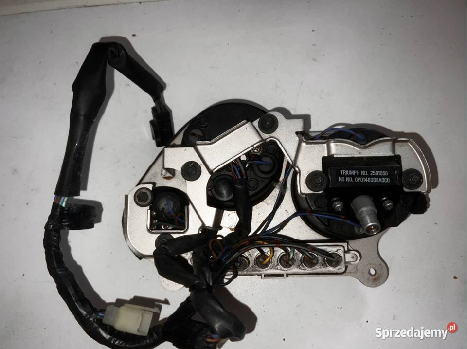 Licznik Triumph sprint 900 T300A 9698 Ostrów Wielkopolski