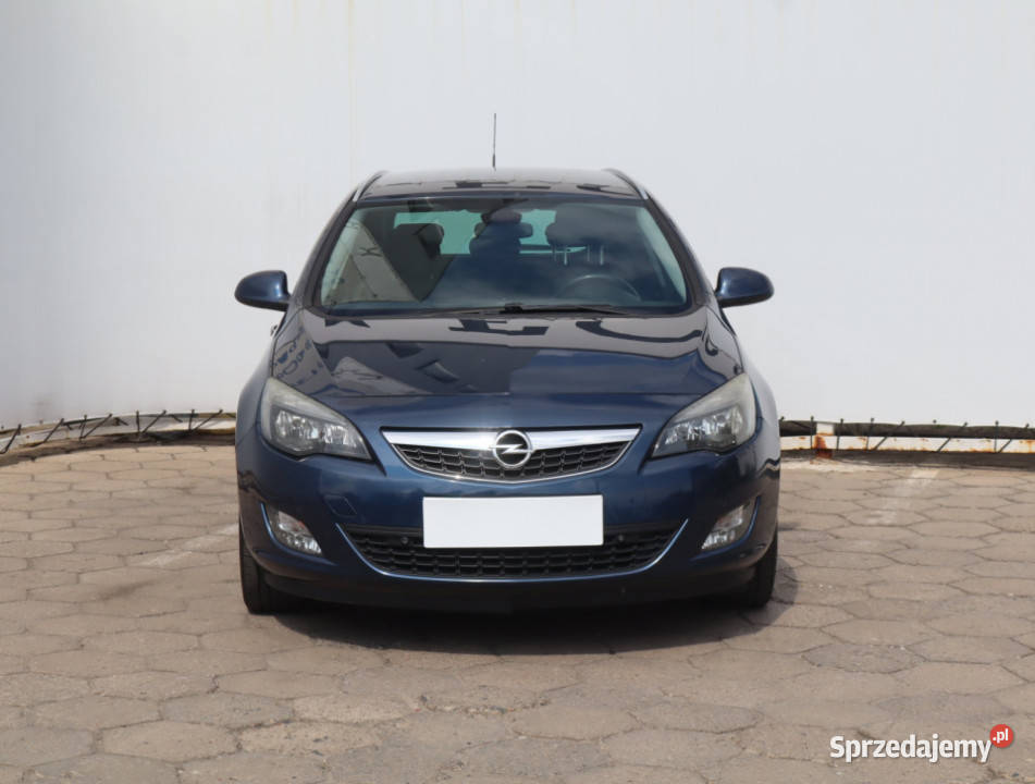 Opel Astra 14 T bluetooth Łódź sprzedam