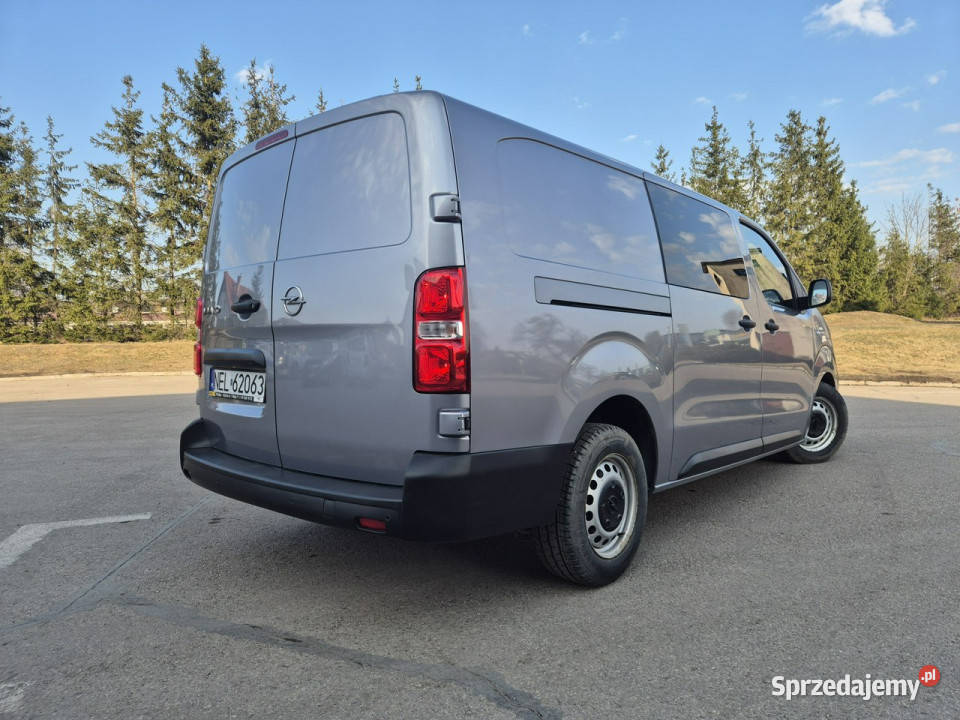 Opel Vivaro Brygadówka 20 diesel 144 Rok produkcji 2023 Giżycko