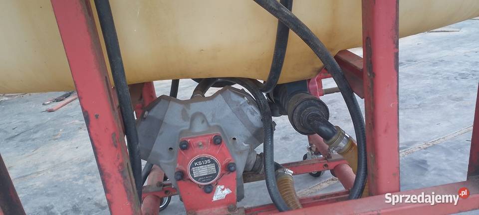 Opryskiwacz Holder 600l Janów Lubelski sprzedam