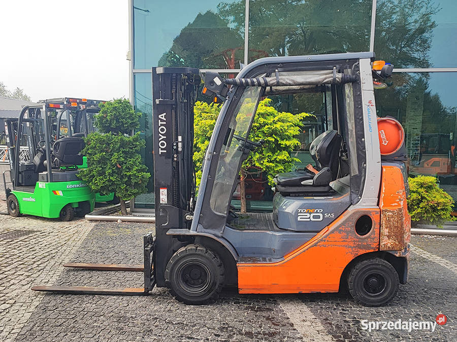 Wózek widłowy kompakt Toyota 8FGKF20 2 tony Kęty