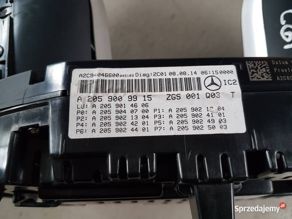 MERCEDES C KLASA W205 20 CGI LICZNIK ZEGAR Turek