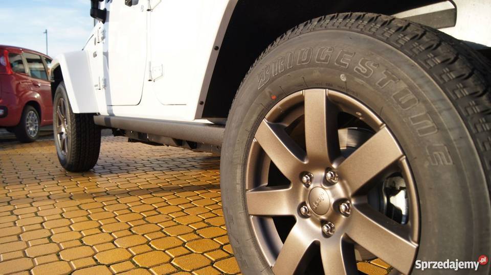 Sprzedam Jeep Wrangler bialy Warszawa sprzedam