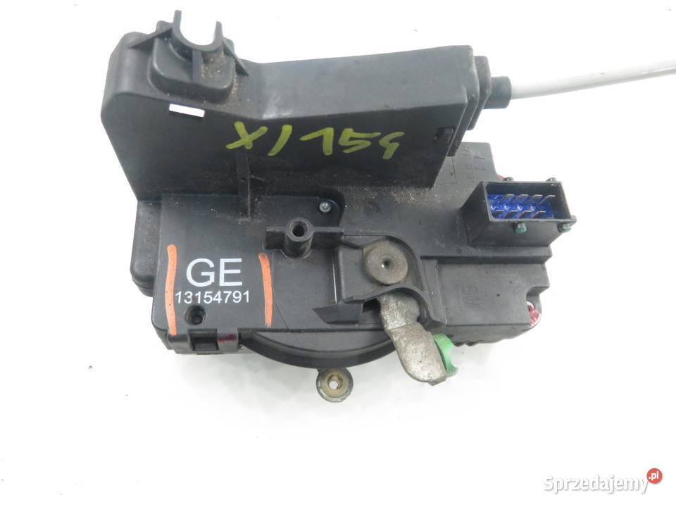 ZAMEK LEWY PRZEDNI OPEL MERIVA A 13154791GE