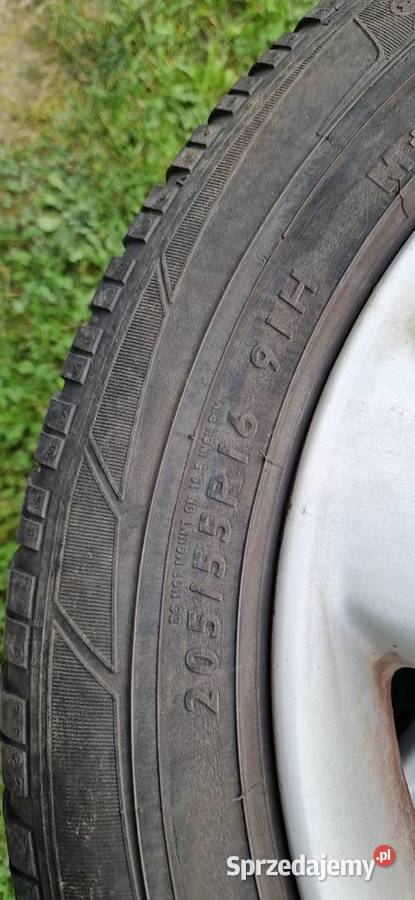 Komplet kol z oponami zimowymi Dunlop Żuromin