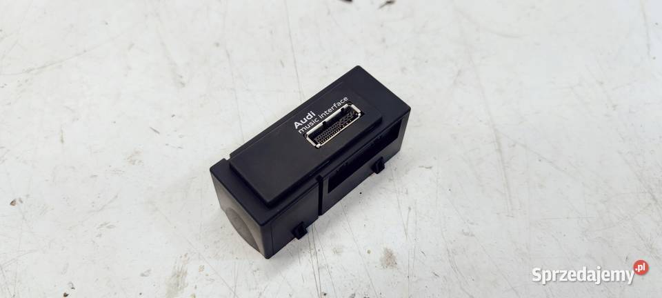 MODUŁ INTERFACE AUDIO AMI AUDI A3 8V 8V0035736 6 osobowe Motoryzacja Przystajń