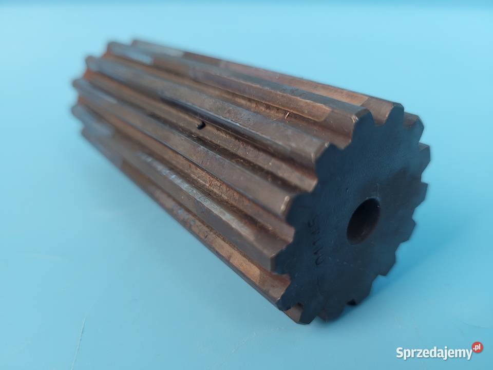 CASE IH PUMA 145 12r WAŁEK PRZEGUBOWY 120mm Kolno