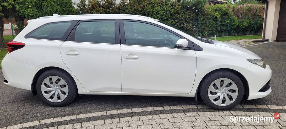 OKAZJA TOYOTA AURIS 2017r 16D4D 112 PREMIUM światła przeciwmgielne Wrocław