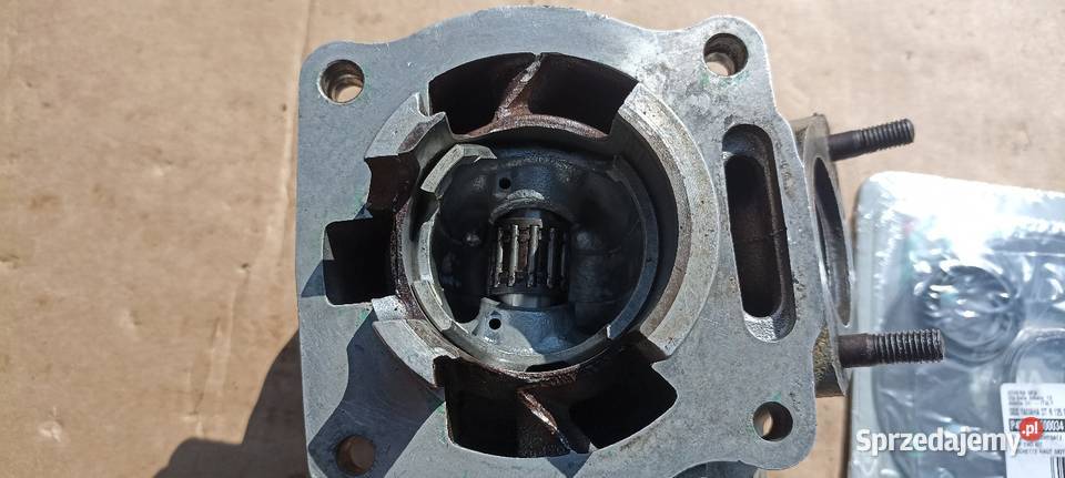 Cylinder tłok kompletny Yamaha dt Silniki Myślenice