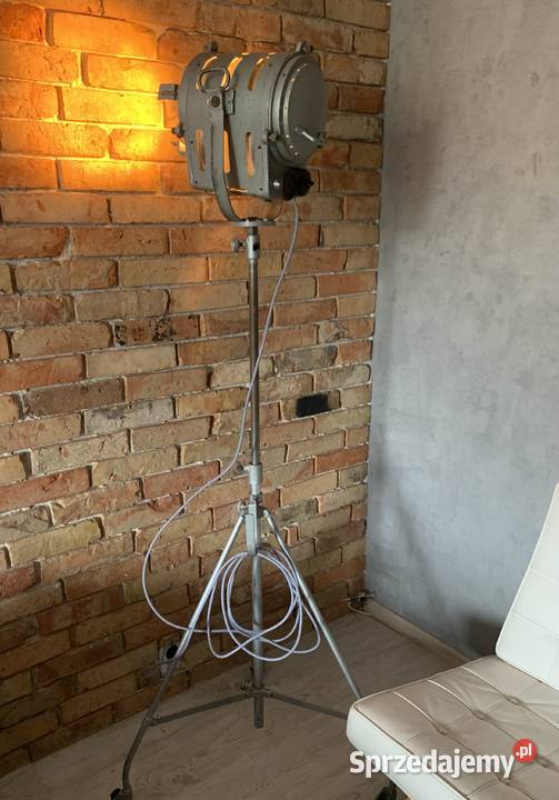 Oświetlenie teatralne PRL lampa Vintage loft