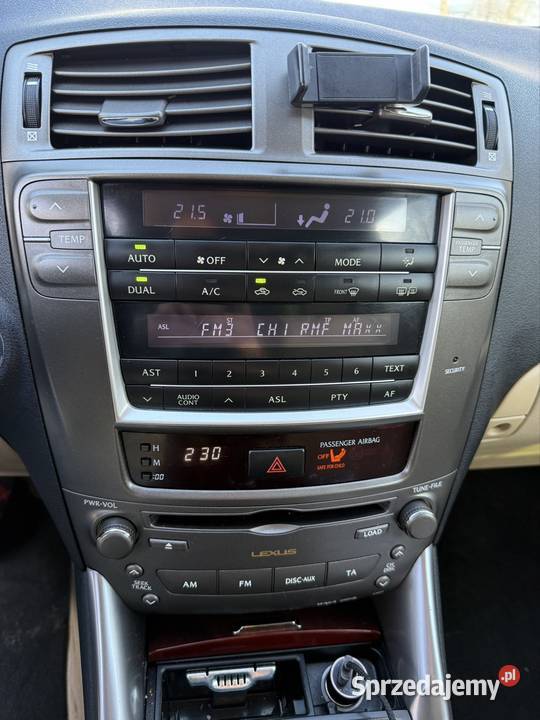 Lexus is 220 salon Polska IS