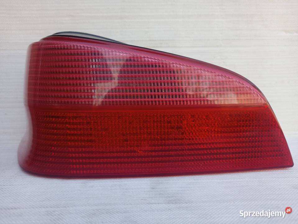 Peugeot 106 LIFT FL lampa tył tylna lewa wkład Sieradz sprzedam