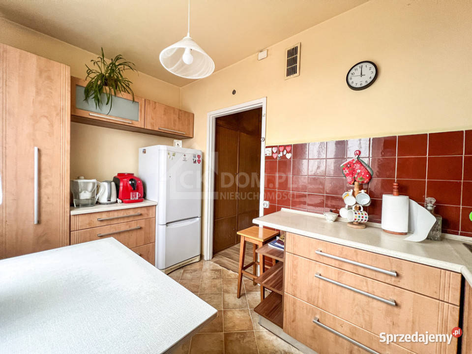 4pokojowe mieszkanie do remontu Gagarina Radom