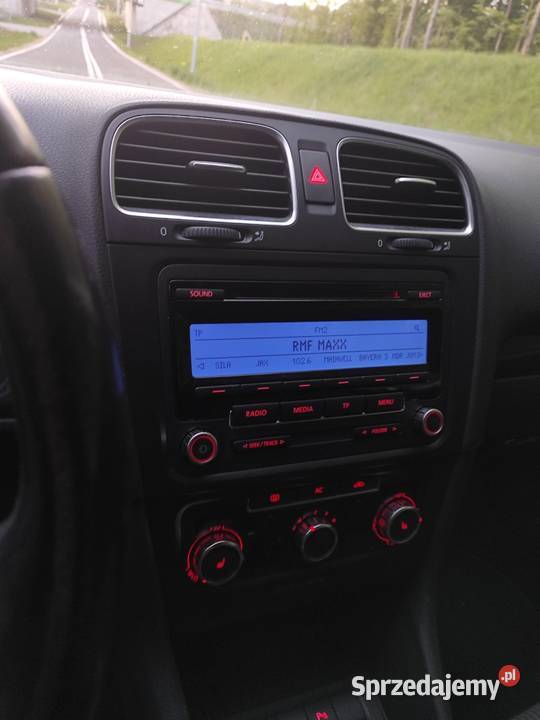 Volkswagen Golf 6 VI grzane fotele czarny dach Poręba