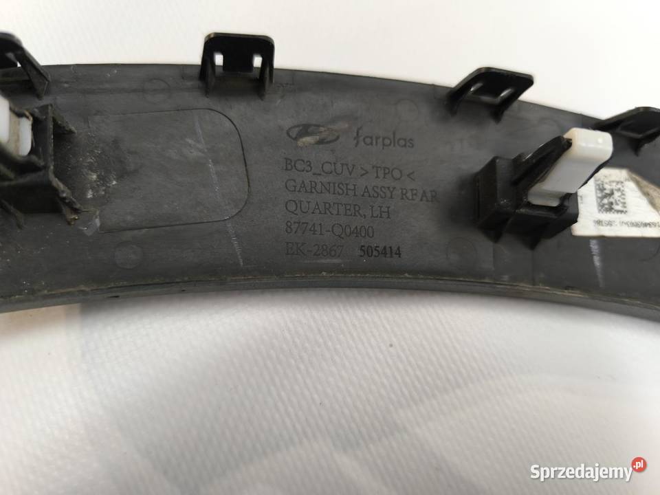 LISTWA BŁOTNIKA LEWY TYŁ HYUNDAI BAYON Listwy i nakładki