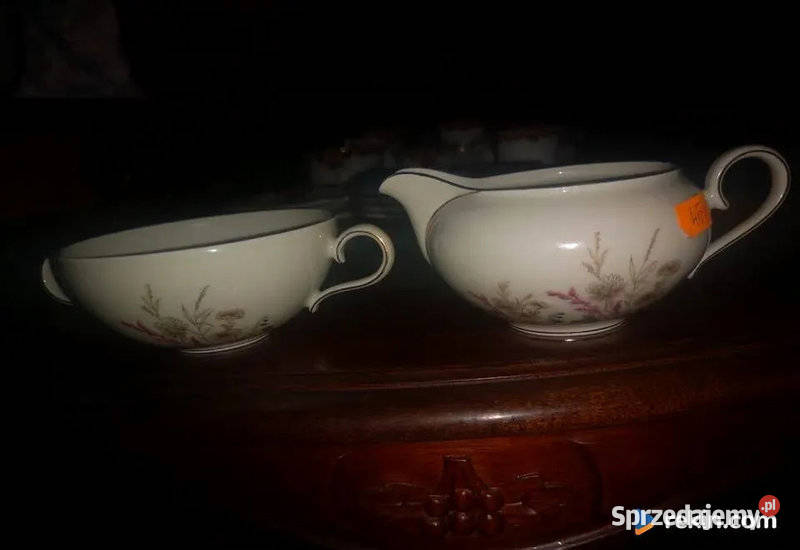 Filiżanka do herbaty z talerzykiem deserowym