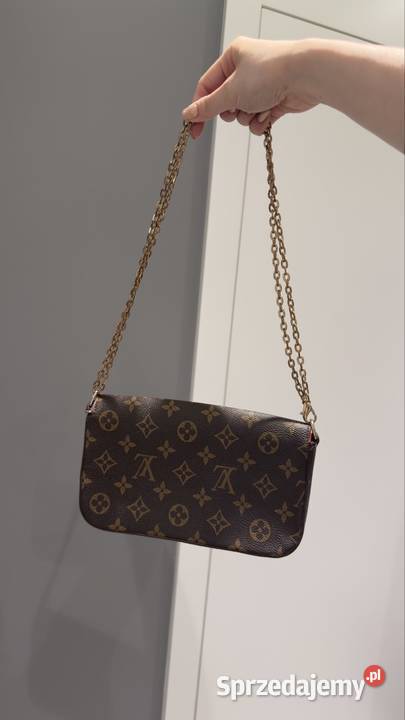 Mała brązowa torebka na złotym łańcuszku Katowice sprzedam