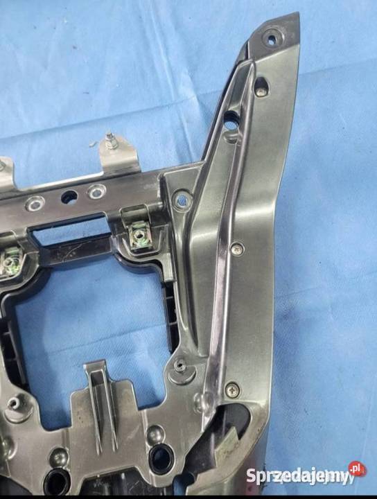 APRILIA TUONO V4 1100 16 ZADUPEK OGON TYŁ STELAŻ Ramy wielkopolskie Nowy Tomyśl