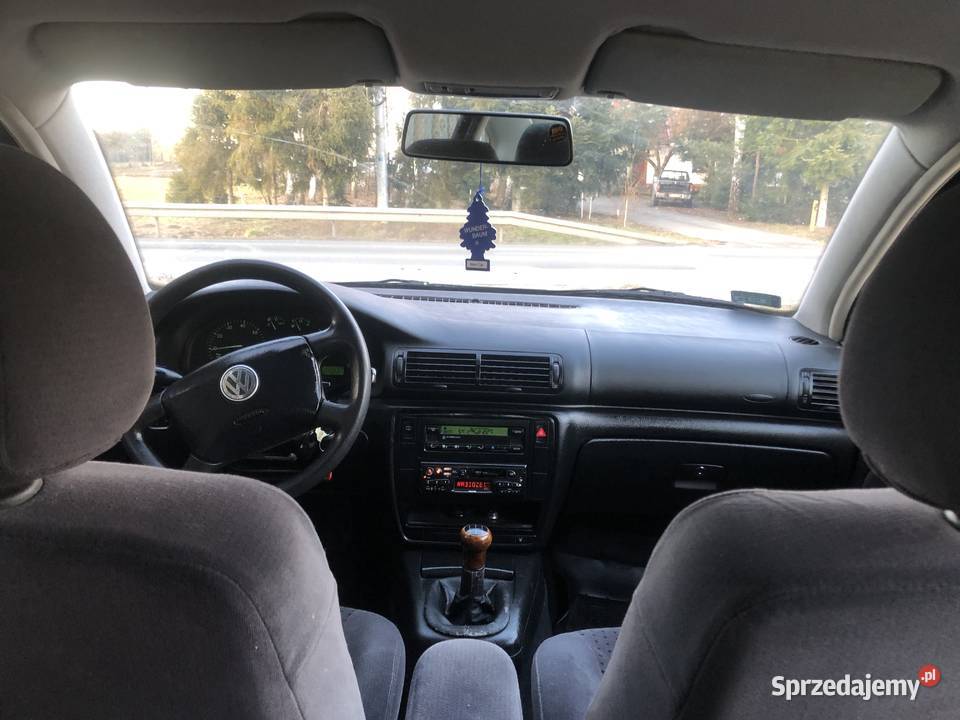 VW Passat B5 16 benzyna Passat Samochody osobowe dolnośląskie Syców