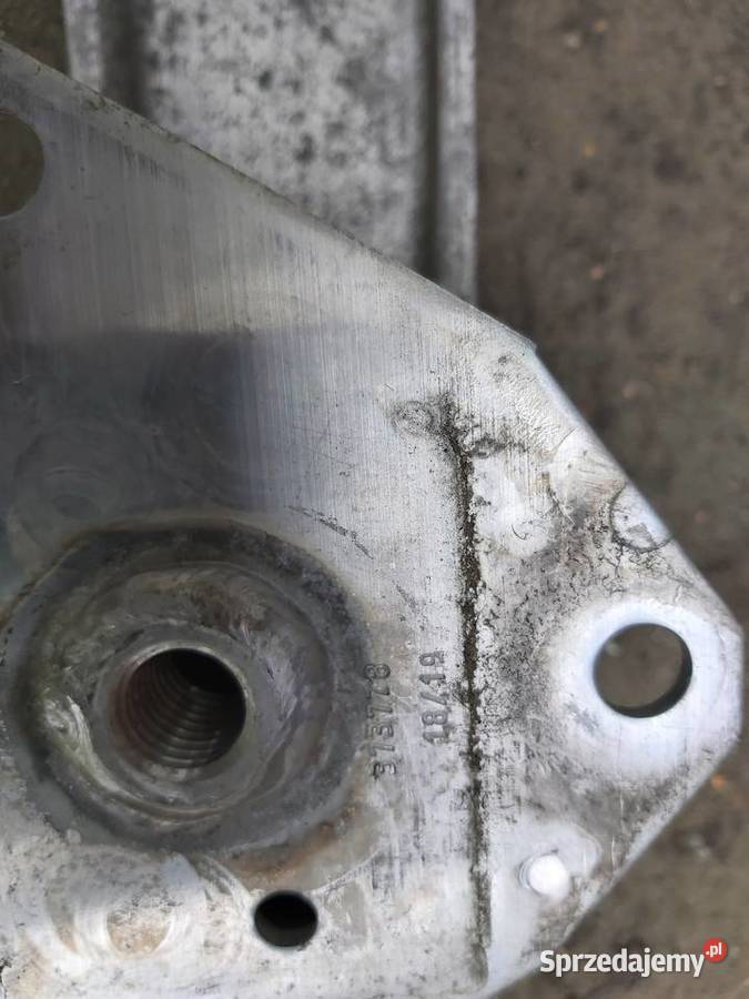 Belka tył opel astra K HB 373774 osobowe Części Bydgoszcz