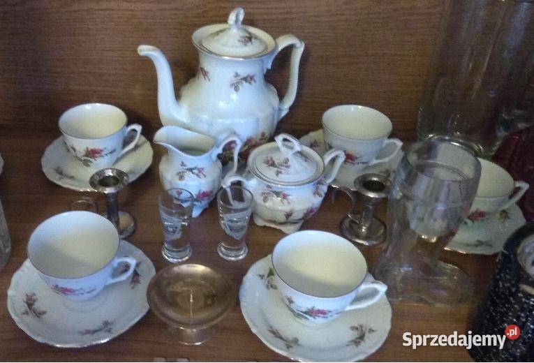 Serwis kawowy biały