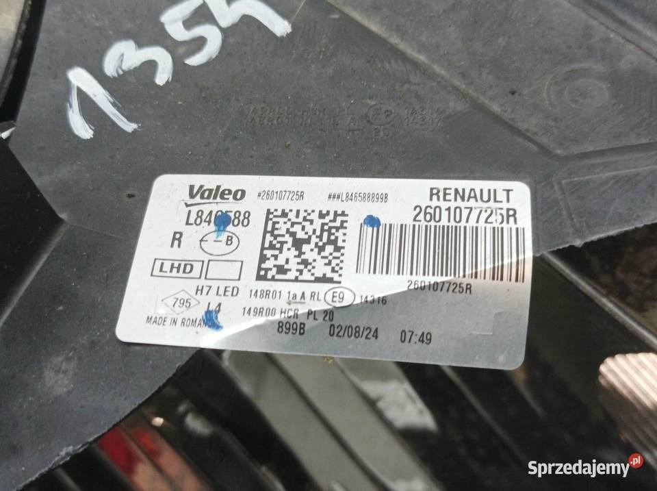 LAMPA PRZÓD PRAWA LED EU USZKODZONA 260107725R osobowe