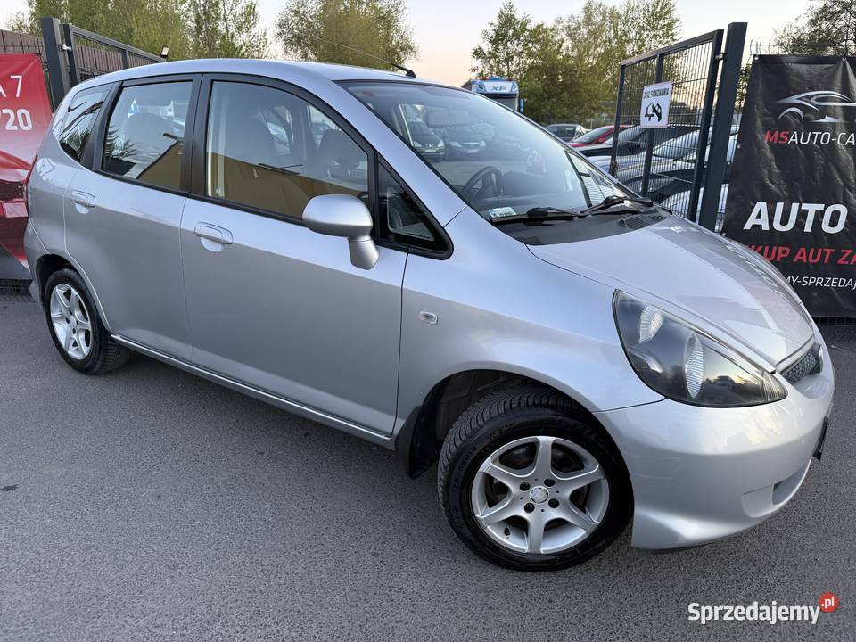 Honda Jazz 2004 12 Benzyna Alusy Klima Elektryka Rok produkcji 2004 wielkopolskie Poznań