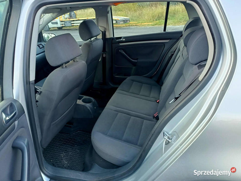 Volkswagen Golf Volkswagen Golf 16FSI 115 05r V Tarnów