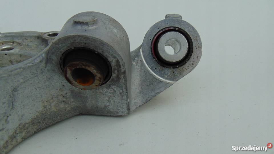 ZWROTNICA LEWA TYŁ INFINITI Q70 S osobowe Nowy Tomyśl