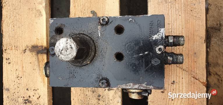 SIŁOWNIK PODNOSZENIA KABINY 5010316404 PREMIUM osobowe Lipno